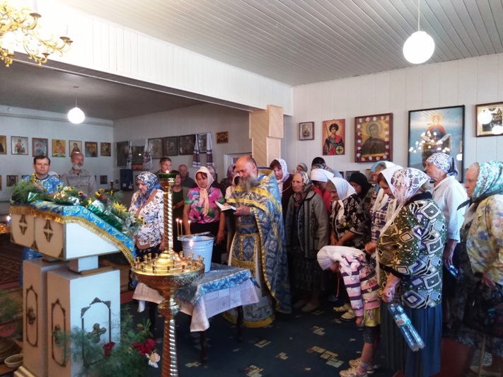 В Лозовом отметили праздник Успения Божией Матери