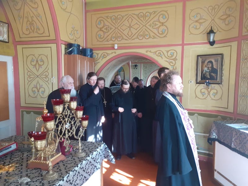 В Острогожске состоялась общая исповедь духовенства Острогожского и Репьёвского церковных округов