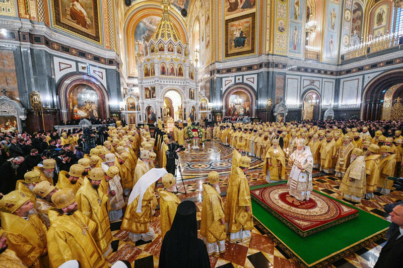 В день своего рождения Святейший Патриарх Кирилл совершил Божественную литургию в сослужении сонма архипастырей и духовенства