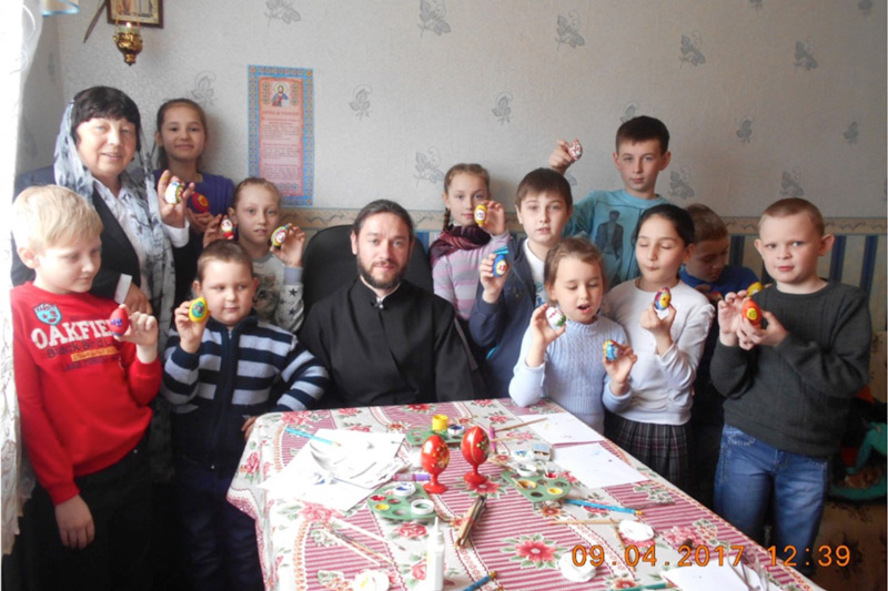 Занятие в Воскресной школе Преображенского храма Острогожска