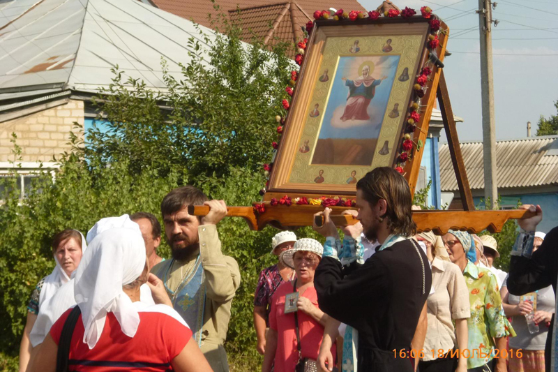 Прибытие в Богучарское благочиние иконы Божией Матери «Спорительница хлебов»