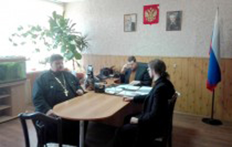 Состоялась встреча руководителя отдела по взаимодействию с органами МВД Россошанской епархии с начальником Ольховатского Отдела МВД