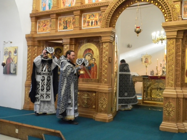 Соборное богослужение в Павловске