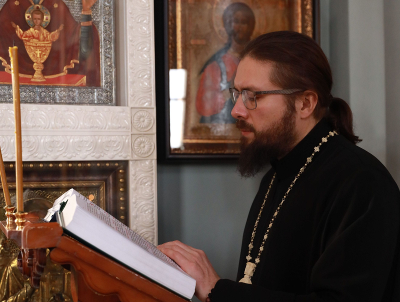 В четверг первой седмицы Великого поста епископ Дионисий молился в Ильинском кафедральном соборе 