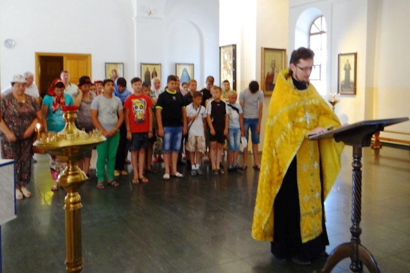 Победители Пасхального фестиваля отправились в паломничество к святыням Санкт-Петербурга