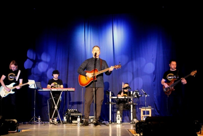 В Острогожске состоялся концерт патриотического тура группы «Ярилов зной»