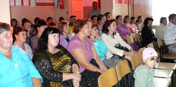 11 сентября в Красноселовской сельской школе Петропавловского района проходило необычное родительское собрание