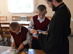 Приход Казанского храма принял участие в благотворительной акции «Собери ребенка в школу»