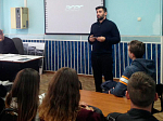 Руководитель Молодежного отдела Россошанской епархии встретился со студентами строительного техникума