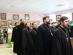 Святая Гора Афон в фотоснимках и святых мощах представлена в Россошанской епархии