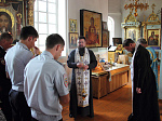 Лития по погибшим сотрудникам полиции в Казанском храме Каменки