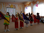 Воспитанники детского сада «Колокольчик» показали праздничный концерт
