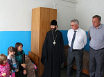 Епископ Россошанский и Острогожский Андрей посетил беженцев из Украины