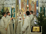 В канун праздника Рождества Христова Преосвященнейший Дионисий, епископ Россошанский и Острогожский, совершил всенощное бдение в Ильинском кафедральном соборе