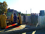 Глава Россошанской епархии и губернатор Воронежской области заложили памятную капсулу