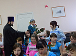 В детском отделении Павловской ЦРБ в честь Дня матери прошло торжественное чествование молодых мам