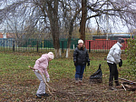 Волонтерская команда «Лучик добра» провела акцию в парке Братская площадь