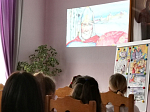 В воскресной школе Ильинского кафедрального собора руководитель анимационной студии «Николина мастерская» провел творческий мастер-класс «Как рождается мультфильм»