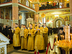 Епископ Россошанский и Острогожский Андрей возглавил воскресное богослужение
