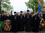 В День Победы представители Россошанской епархии приняли участие в городском митинге, посвящённом 70-летию Великой Победы