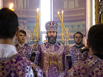 Глава Россошанской епархии совершил Божественную литургию в Свято-Ильинском кафедральном соборе г. Россошь