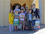 Маленкие россошанцы получили школьные принадлежности собранные в ходе акции «Собери ребёнка в школу