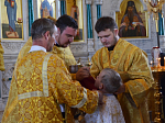 В неделю 13-ю по Пятидесятнице, епископ Россошанский и Острогожский Андрей совершил Божественную литургию в Ильинском кафедральном соборе г. Россошь