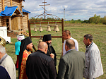Архипастырь совершил чин освящения крестов  для строящегося Успенского храма