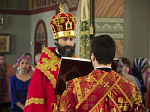 Епископ Россошанский и Острогожский Андрей совершил Пасхальную вечерню в Свято-Ильинском кафедральном соборе
