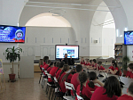 Учащиеся калачеевской школы поучаствовали в беседе, посвященной православной книге
