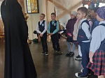 Учащиеся средней общеобразовательной школы №2 посетили Тихоновский соборный храм Острогожска