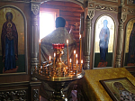 В храме святителя Серафима (Соболева) была совершена панихида о всех православных христианах, безвинно богоборцами убиенных или безвинно пребывавших в заключении