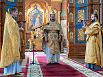 Митрополит Воронежский и Лискинский Сергий возглавил воскресное богослужение