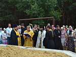 Глава Россошанской епархии освятил закладной камень строящегося храма в честь Рождества Пресвятой Богородицы