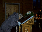 В Успенском храме Верхнего Мамона совершили праздничное богослужение в Крещенский сочельник