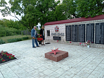 В Лозовом почтили память павших в ВОВ
