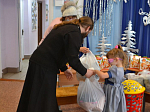 Детей центра «Надежда» поздравили с Рождеством Христовым