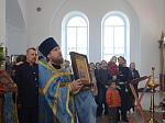 В праздник Покрова Пресвятой Богородицы Преосвященнейший епископ Россошанский и Острогожский Андрей посетил Покровский храм слободы Шапошниковка