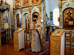В Каменке почтили память святителя Спиридона Тримифунтского и поздравили благочинного с днем рождения
