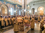 Торжественное богослужение в канун дня памяти Собора Воронежских святых в Благовещенском соборе