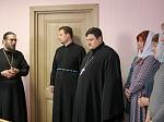С Рождеством Христовым епископа Россошанского и Острогожского Дионисия поздравили сотрудники епархиального управления