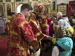 Епископ Россошанский и Острогожский Андрей совершил Божественную литургию в Петропавловском храме Репьевского благочиния