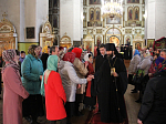 В канун среды Светлой седмицы Преосвященнейший епископ Андрей совершил Пасхальную вечерню в Петропавловском храме