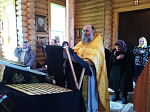 Воскресное богослужение в храме Пресвятой Троицы с. Лозовое