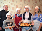 Постные булочки-жаворонки для прихожан Петропавловского храма