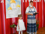 В дни светлых седьмиц воспитанники Подгоренского детского сада №2 поздравили взрослых и учащихся воскресной школы со Святой Троицей