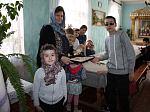 В Воскресной школе имени протоиерея Николая Сильченкова при Казанском храме был проведён урок по теме "Голгофский крест"