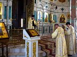 Глава Россошанской епархии возглавил служение Всенощного бдения в канун дня памяти свт. Николая Чудотворца