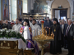 Епископ Дионисий посетил с архипастырским визитом город Богучар