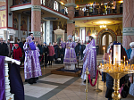 Глава Россошанской епархии совершил Божественную литургию в Свято-Ильинском кафедральном соборе г. Россошь